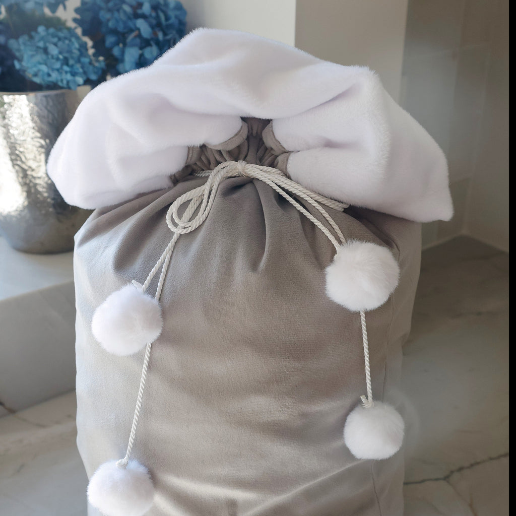 Attoux Classic in Grey/Silver velvet — Large